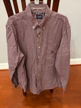 Chaps Men's Burgundy & White Gingham Button-Down Shirt